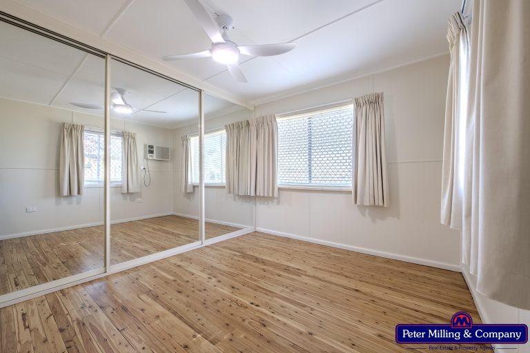 3 bedroom house at 29 Charles Street, Wellington NSW 2820 - photo 11