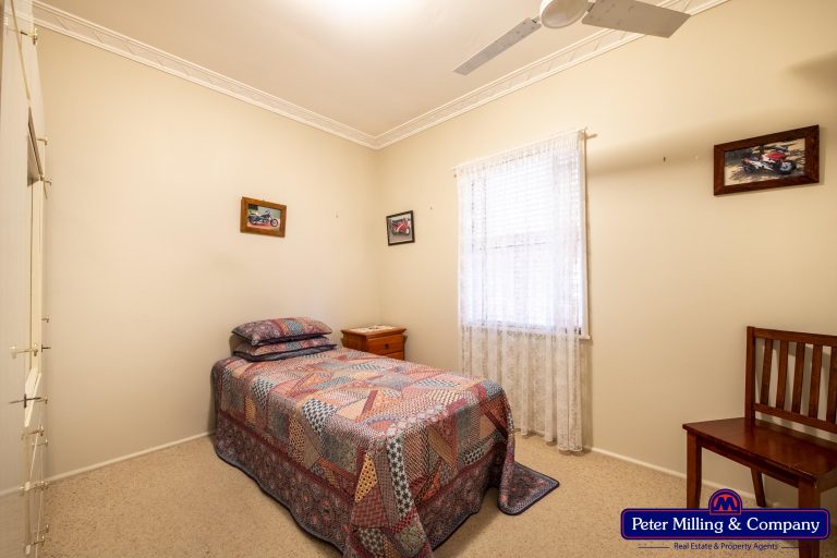 3 bedroom house at 18 Montefiores Street, Wellington NSW 2820 - photo 8