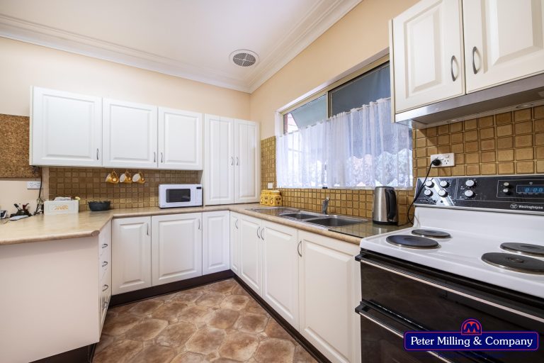3 bedroom house at 18 Montefiores Street, Wellington NSW 2820 - photo 11