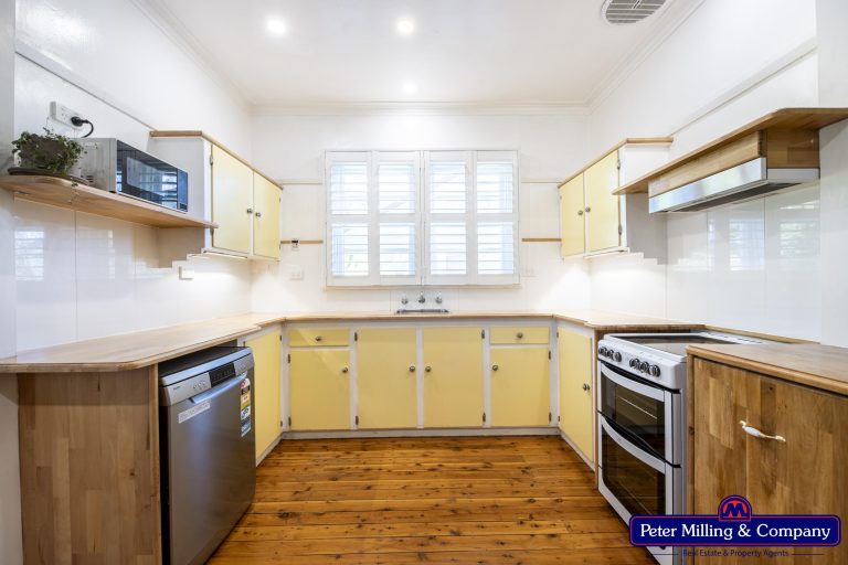 3 bedroom house at 29 Zouch Street, Wellington NSW 2820 - photo 3