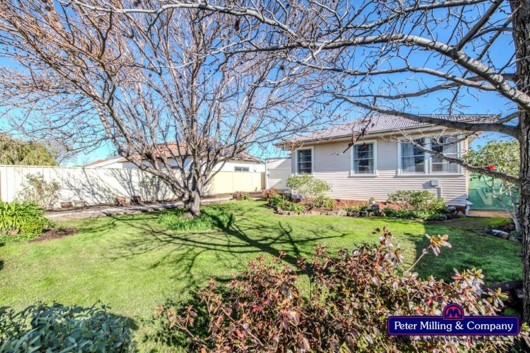 4 bedroom house at 85 Marsh Street, Wellington NSW 2820 - photo 2