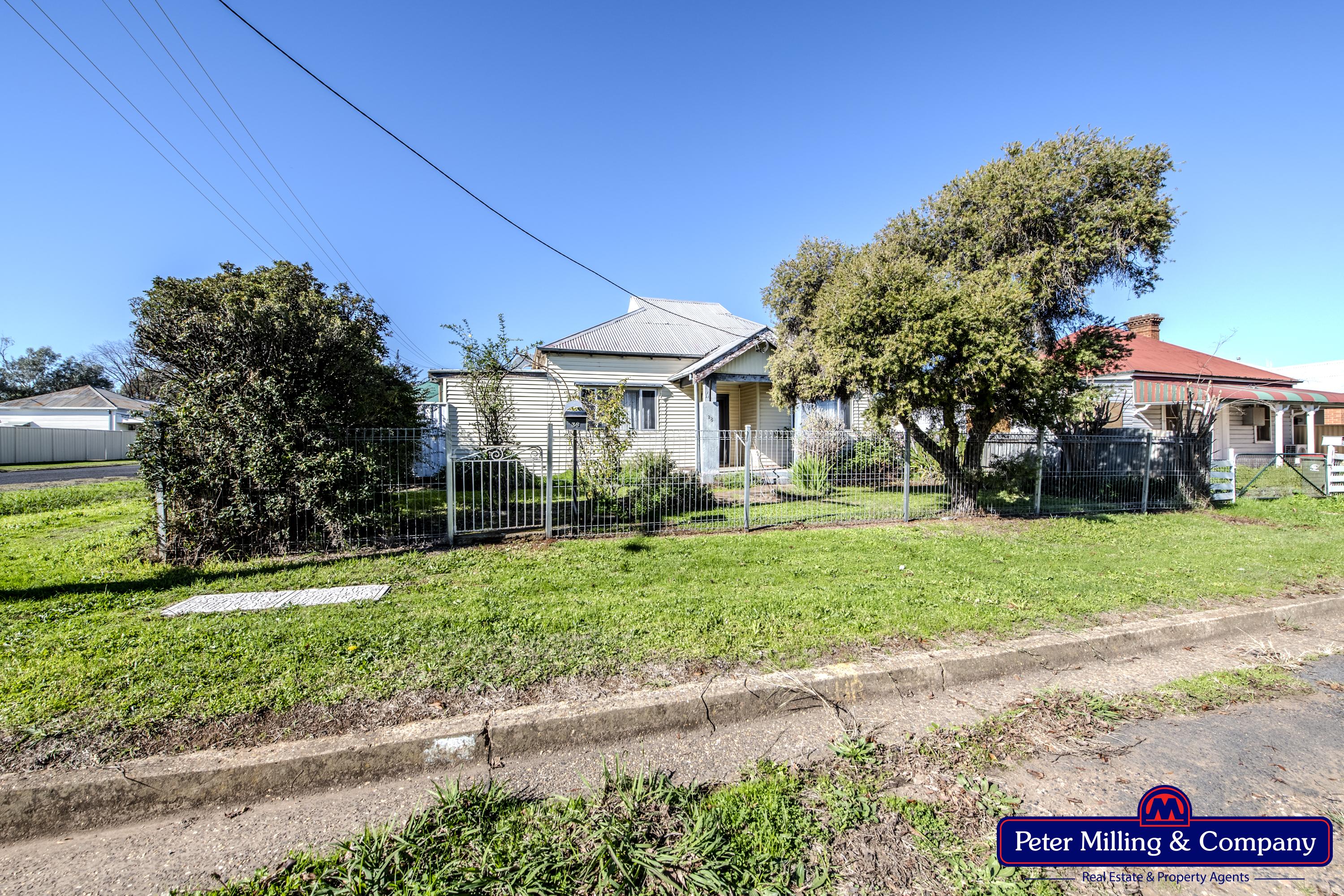 4 bedroom house at 38 Simpson Street, Wellington NSW 2820
