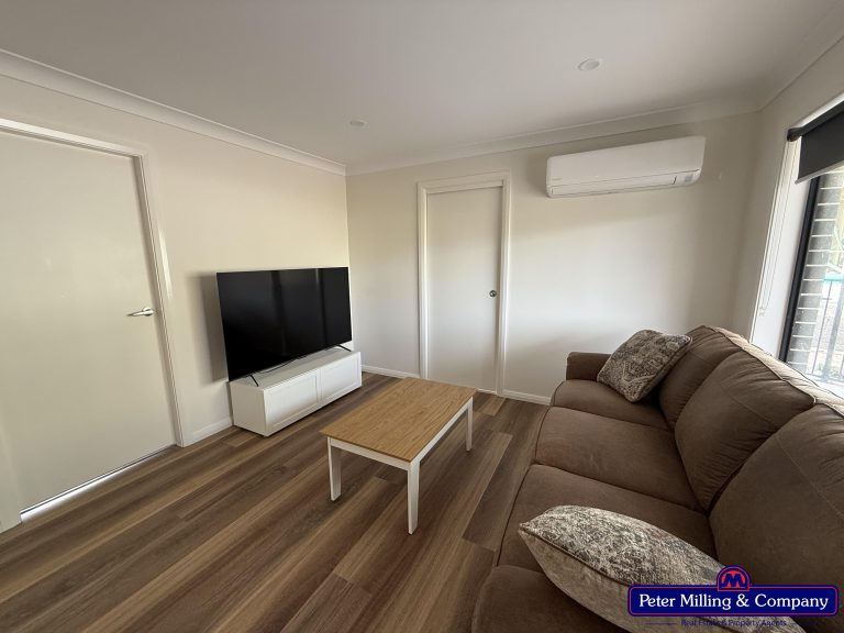 2 bedroom house at 19 Gunsynd Circuit, Dubbo NSW 2830