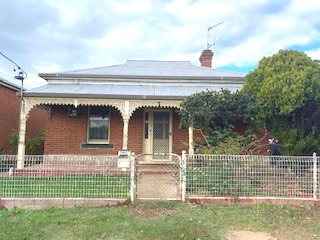 3 bedroom house at 20 Simpson Street, Wellington NSW 2820