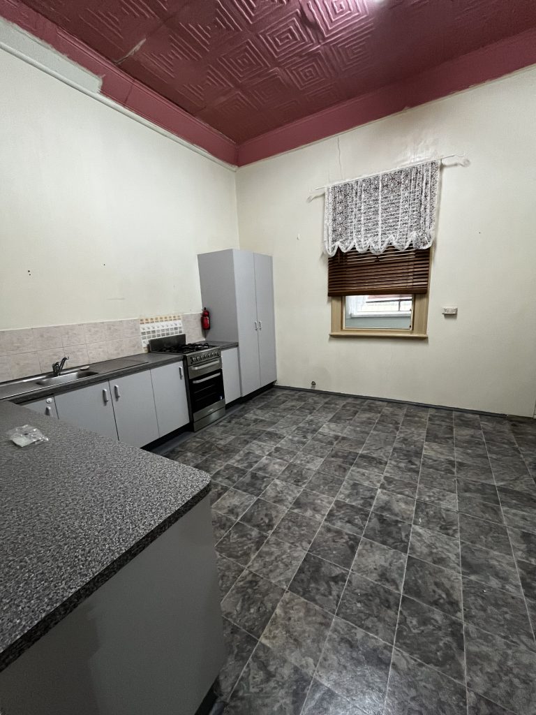 4 bedroom house at 1 Gisborne Street, Wellington NSW 2820