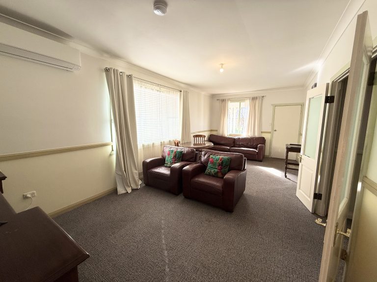 3 bedroom house at 5 Montefiores Street, Montefiores NSW 2820