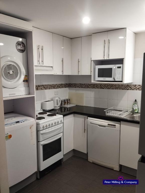 4 bedroom house at 19 Baird Street, Dubbo NSW 2830