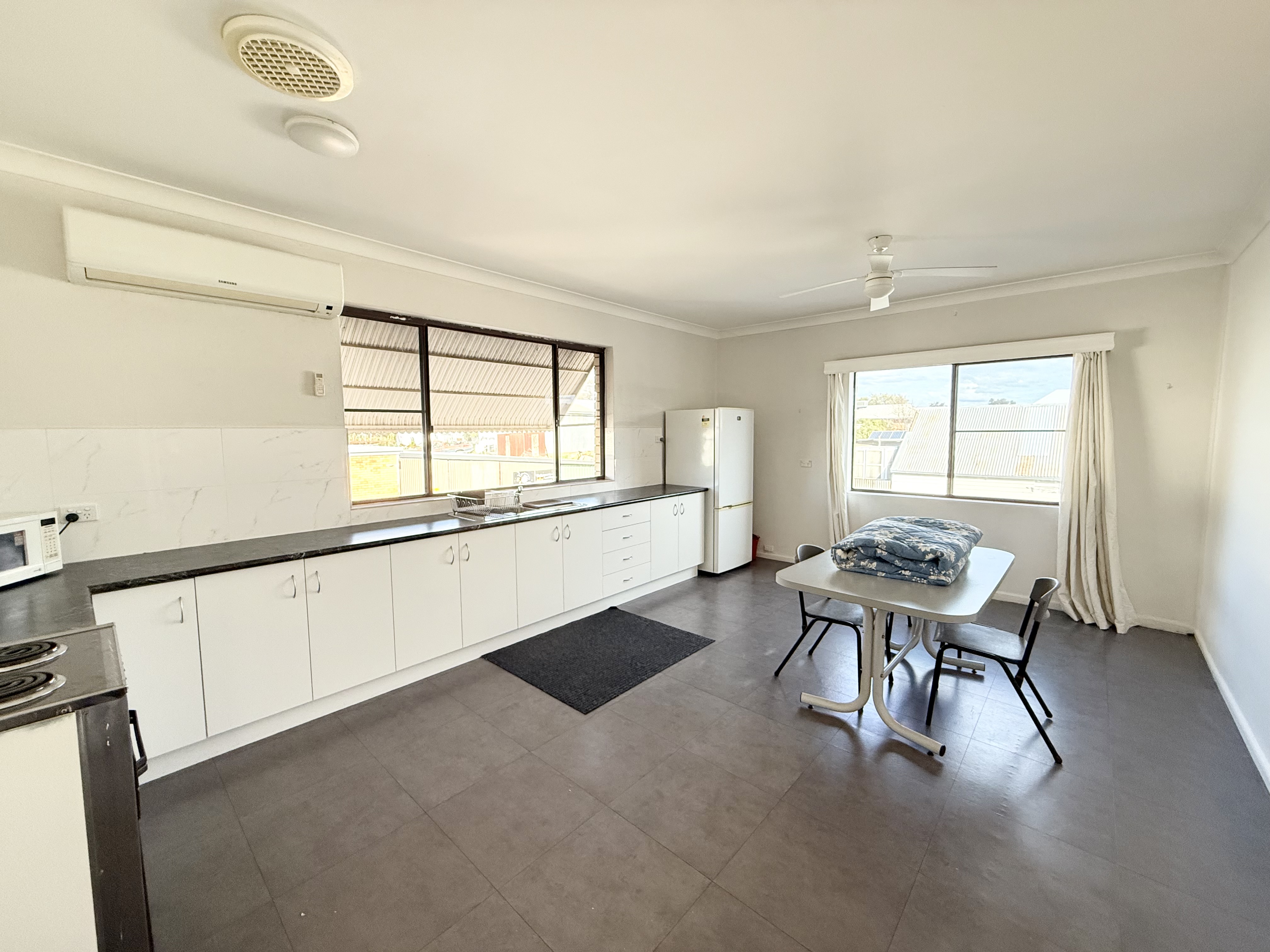 3 bedroom house at 60A Lee Street, Wellington NSW 2820