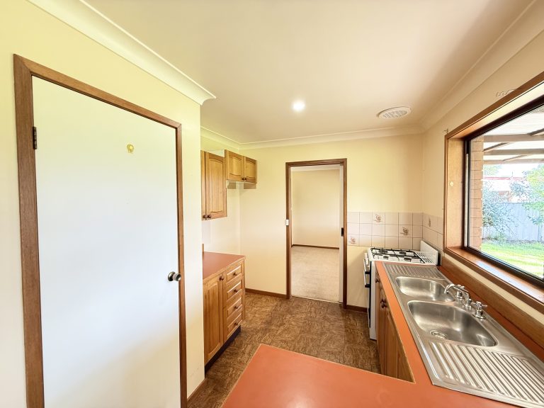 3 bedroom house at 62 Montefiores Street, Wellington NSW 2820