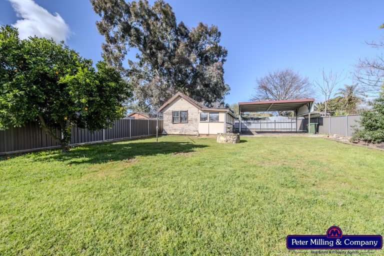 3 bedroom house at 111 Gobolion Street, Wellington NSW 2820