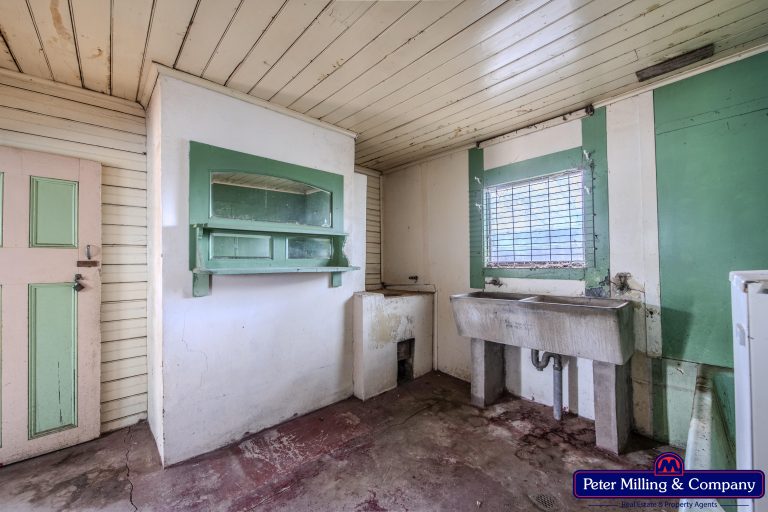 3 bedroom house at 111 Gobolion Street, Wellington NSW 2820