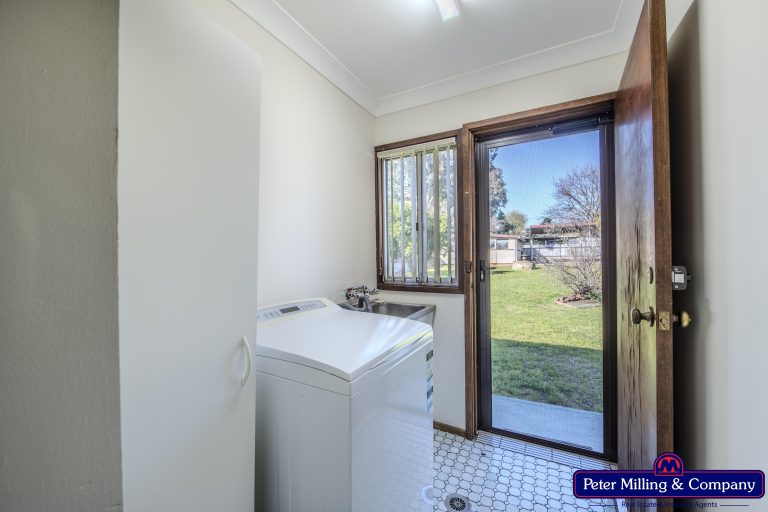 3 bedroom house at 111 Gobolion Street, Wellington NSW 2820