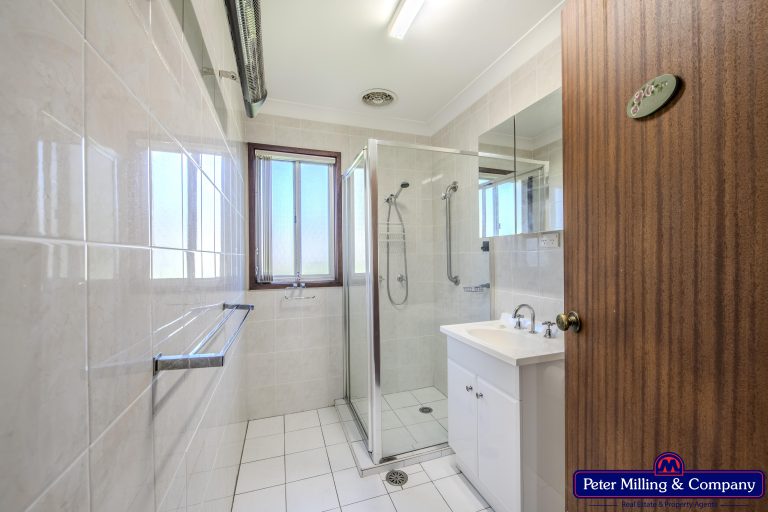 3 bedroom house at 111 Gobolion Street, Wellington NSW 2820