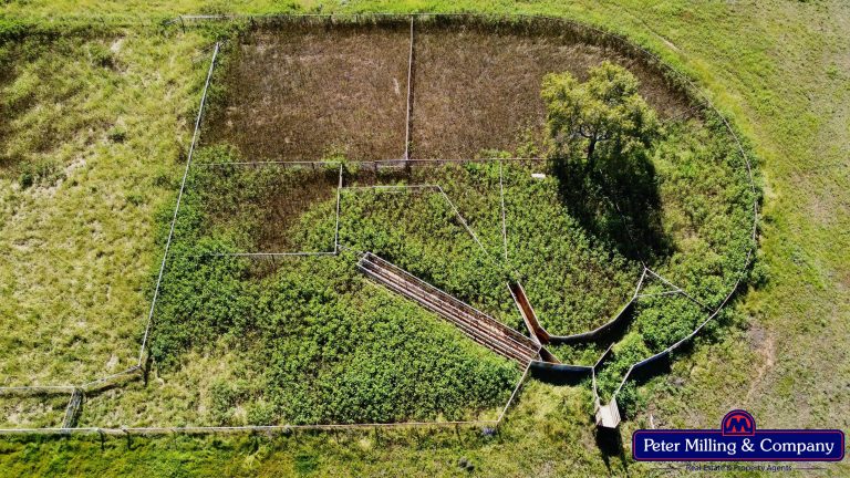 4 bedroom mixed farming property at 'Kartika' 431 Logans Road, Tottenham NSW 2873