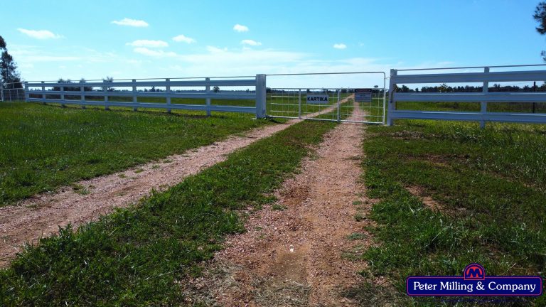4 bedroom mixed farming property at 'Kartika' 431 Logans Road, Tottenham NSW 2873