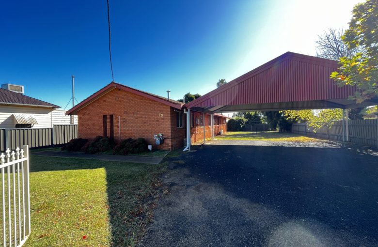 2 bedroom flat at 3/20 Nancarrow Lane, Wellington NSW 2820
