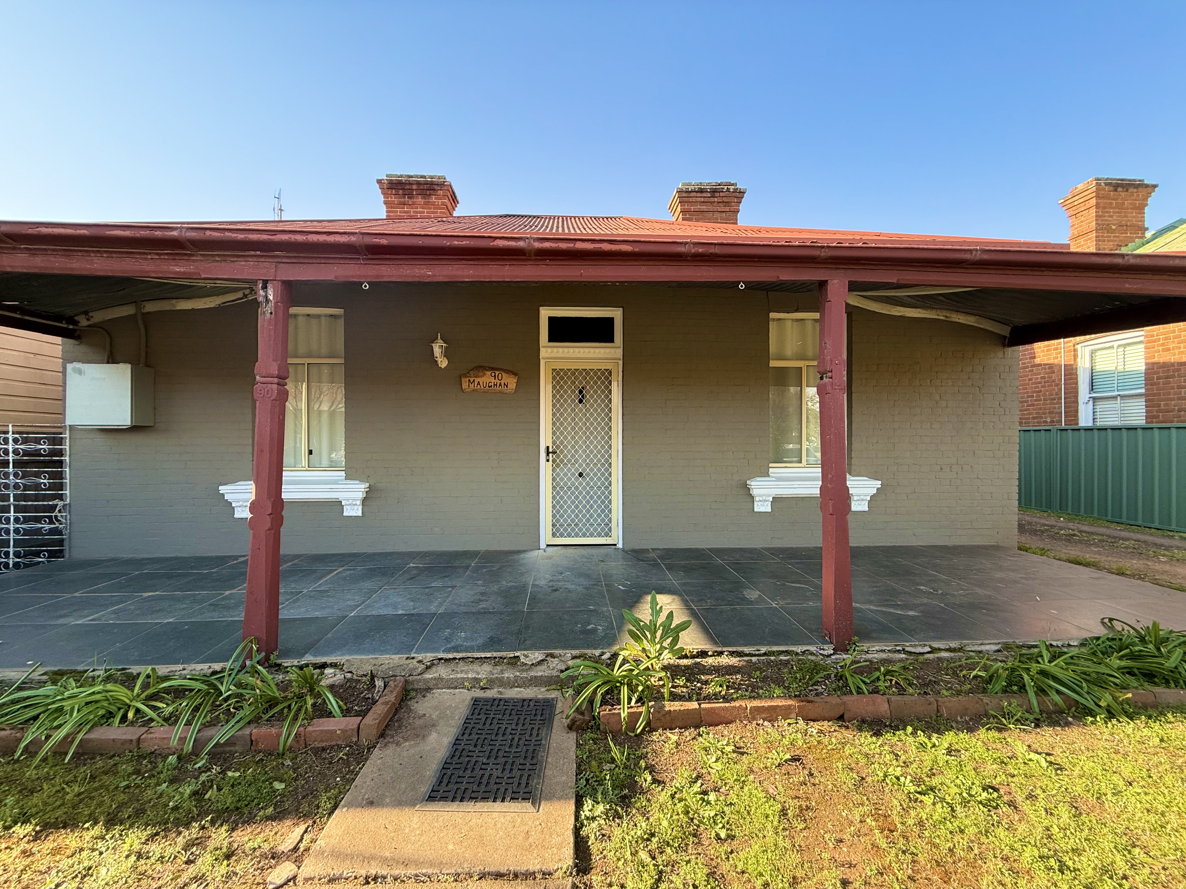 5 bedroom house at 90 Maughan Street, Wellington NSW 2820