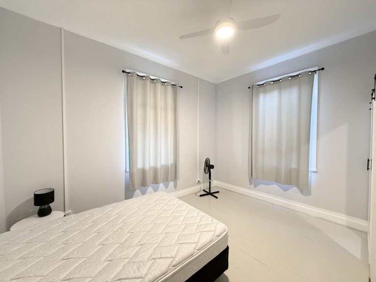 5 bedroom house at 90 Maughan Street, Wellington NSW 2820