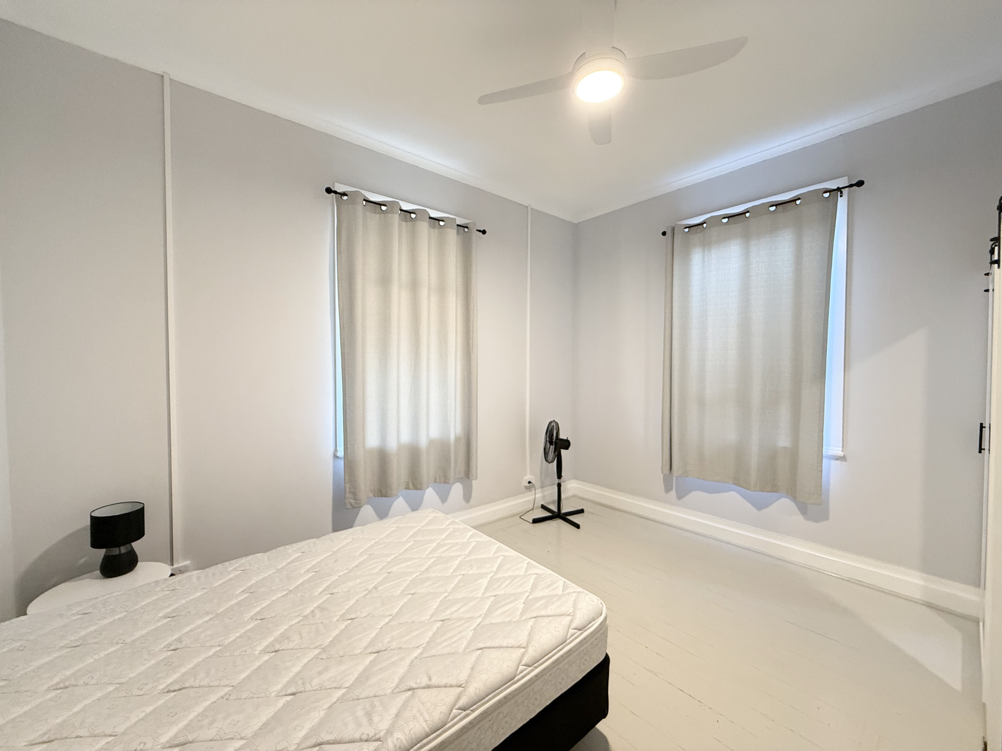 5 bedroom house at 90 Maughan Street, Wellington NSW 2820
