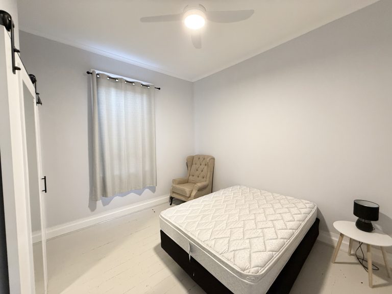 5 bedroom house at 90 Maughan Street, Wellington NSW 2820