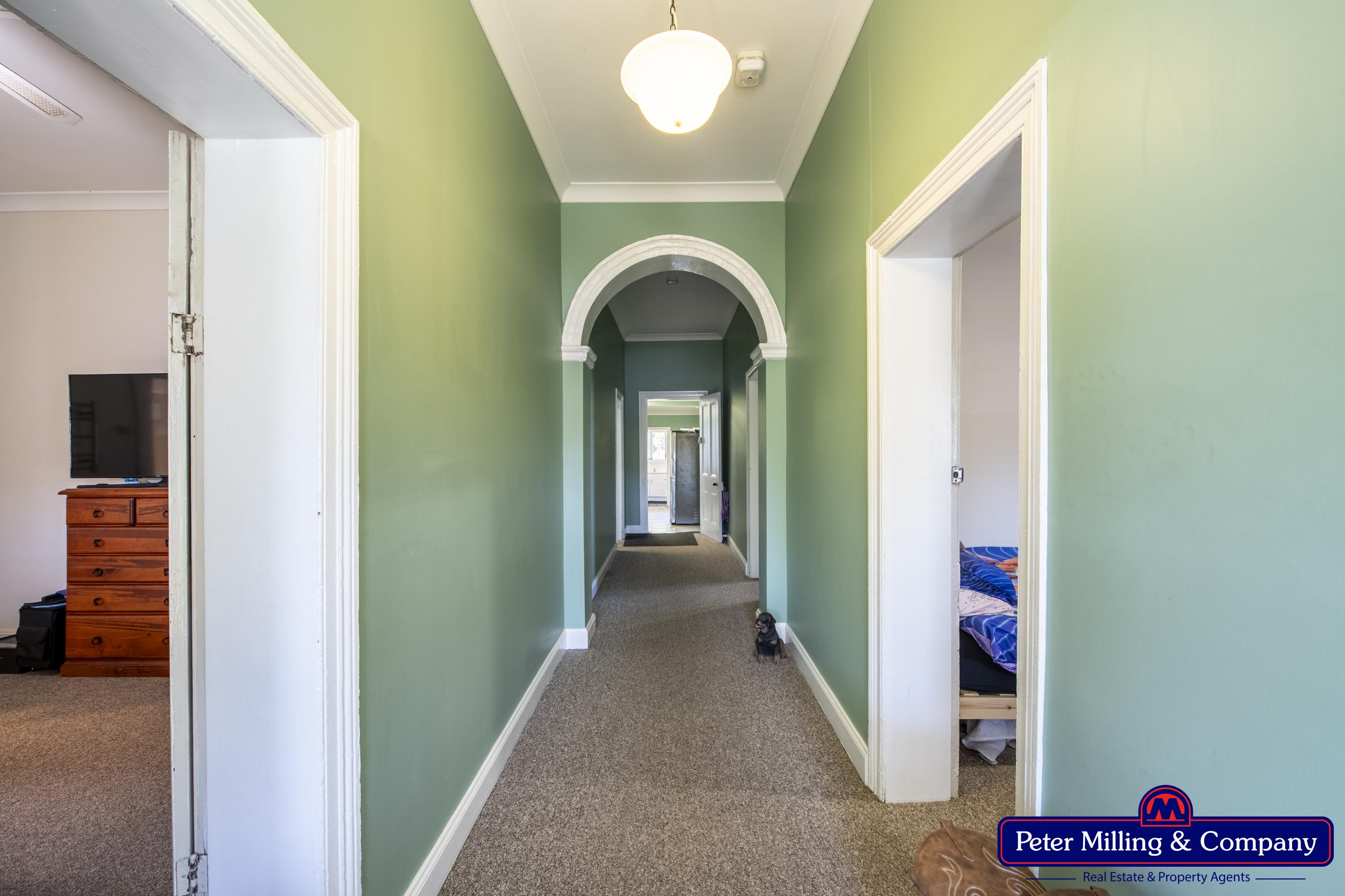 5 bedroom house at 120 Arthur Street, Wellington NSW 2820