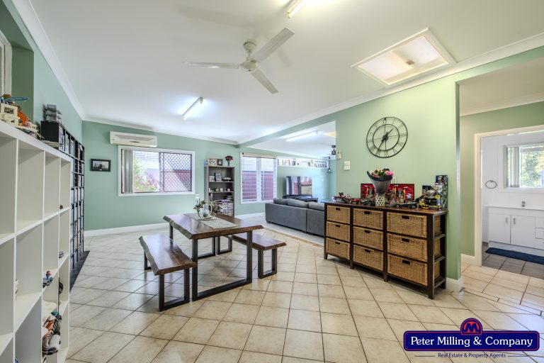 5 bedroom house at 120 Arthur Street, Wellington NSW 2820