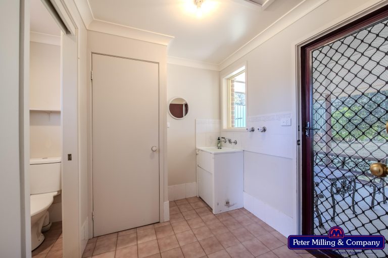 4 bedroom house at 165 Gisborne Street, Wellington NSW 2820
