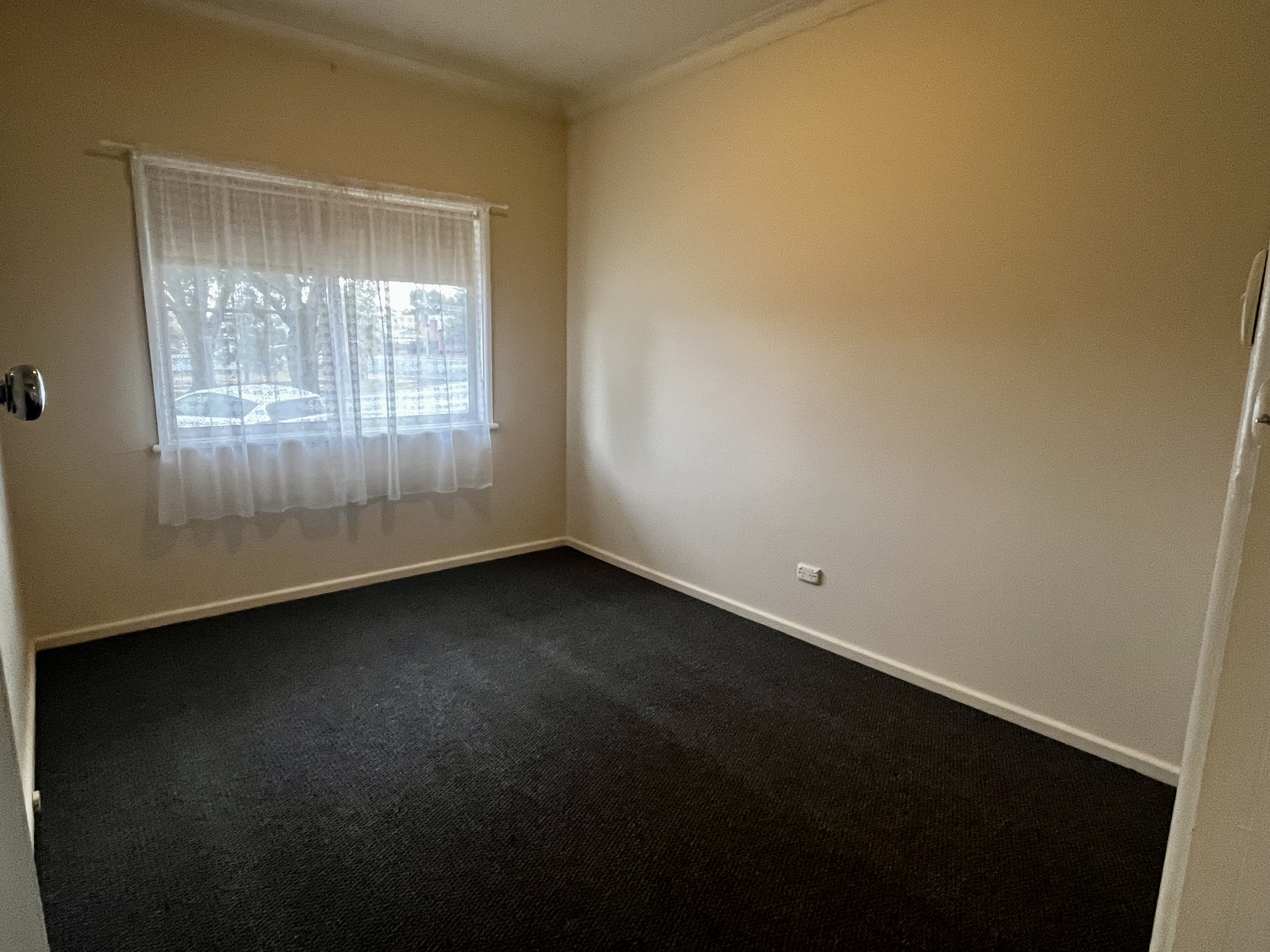 2 bedroom unit at 1/15 Maxwell Street, Wellington NSW 2820