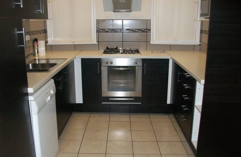 2 bedroom house at 12 Railway Ave, Wellington NSW 2820