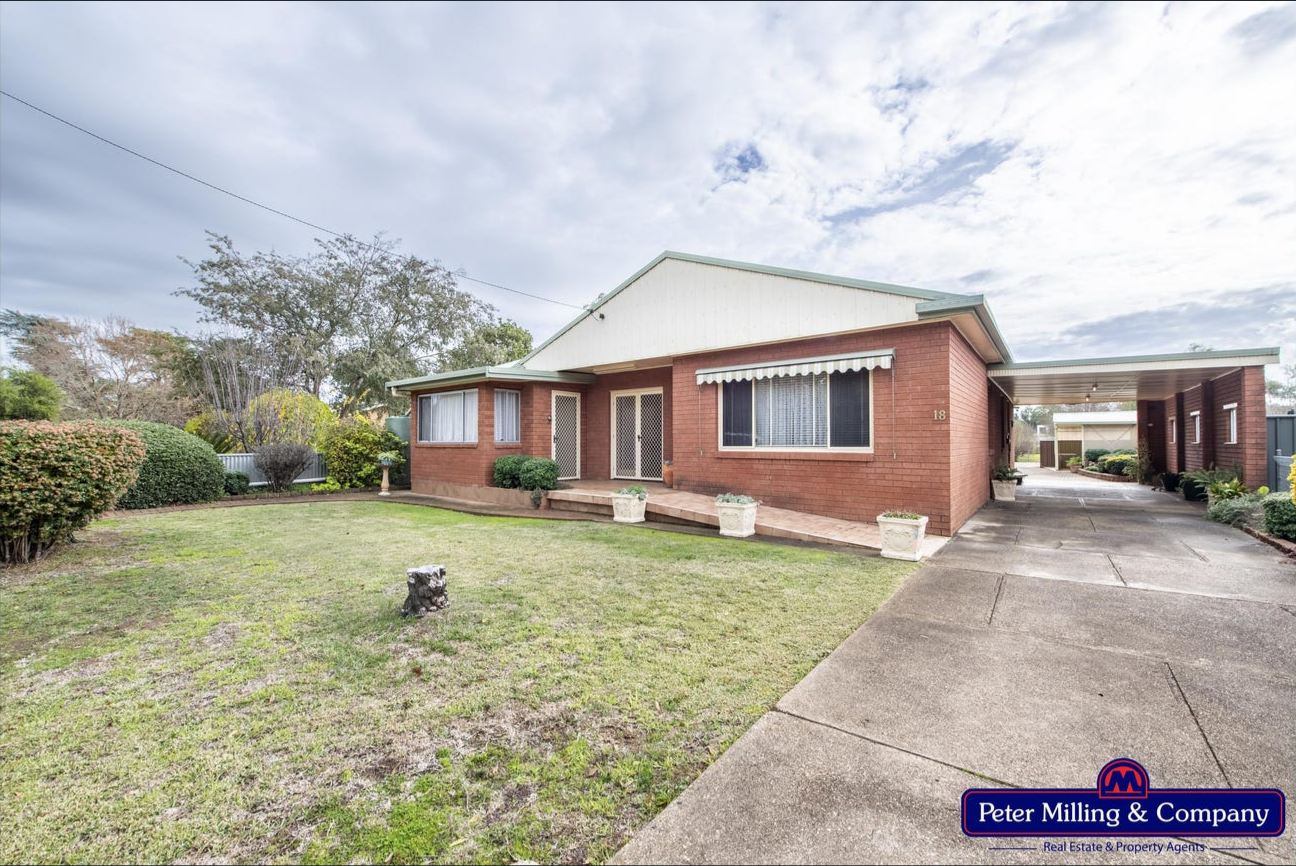 3 bedroom house at 18 Montefiores Street, Wellington NSW 2820