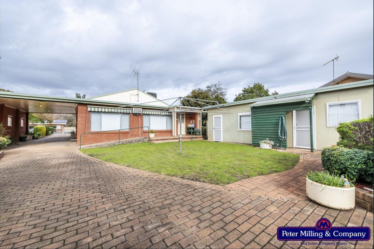 3 bedroom house at 18 Montefiores Street, Wellington NSW 2820