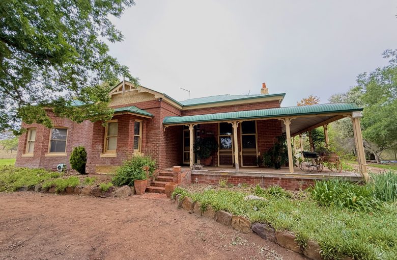 5 bedroom house at 504 Comobella Road, Geurie NSW 2818