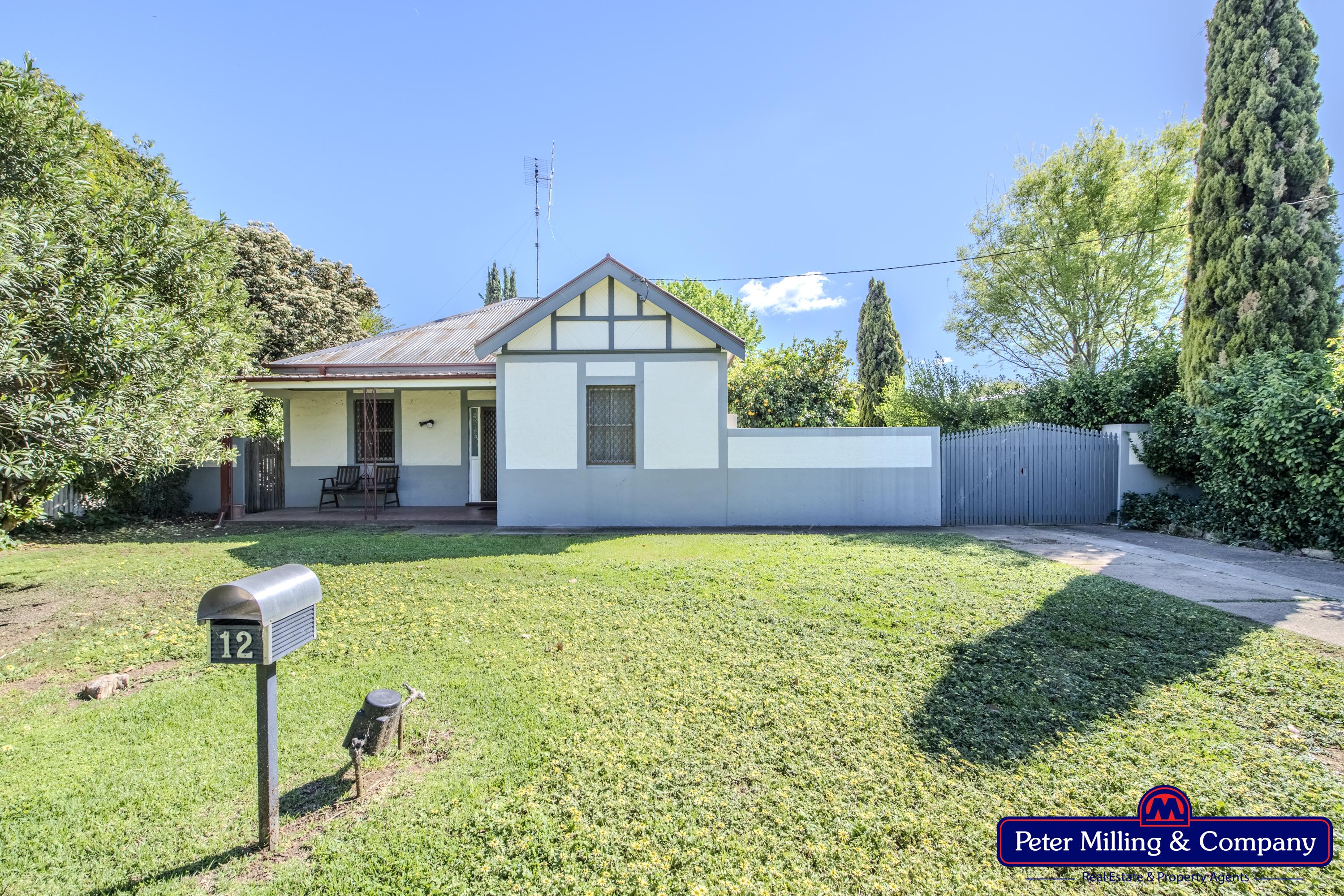 3 bedroom house at 12 Montefiores Street, Wellington NSW 2820