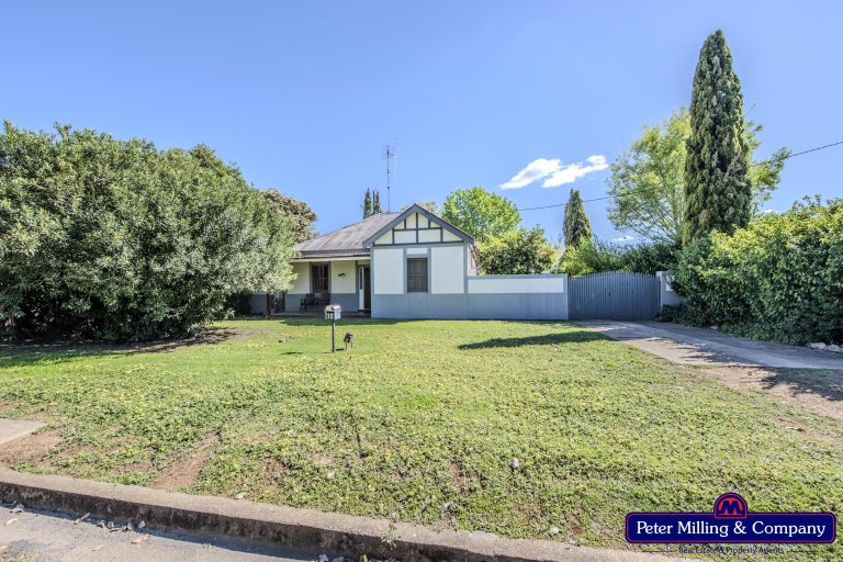 3 bedroom house at 12 Montefiores Street, Wellington NSW 2820