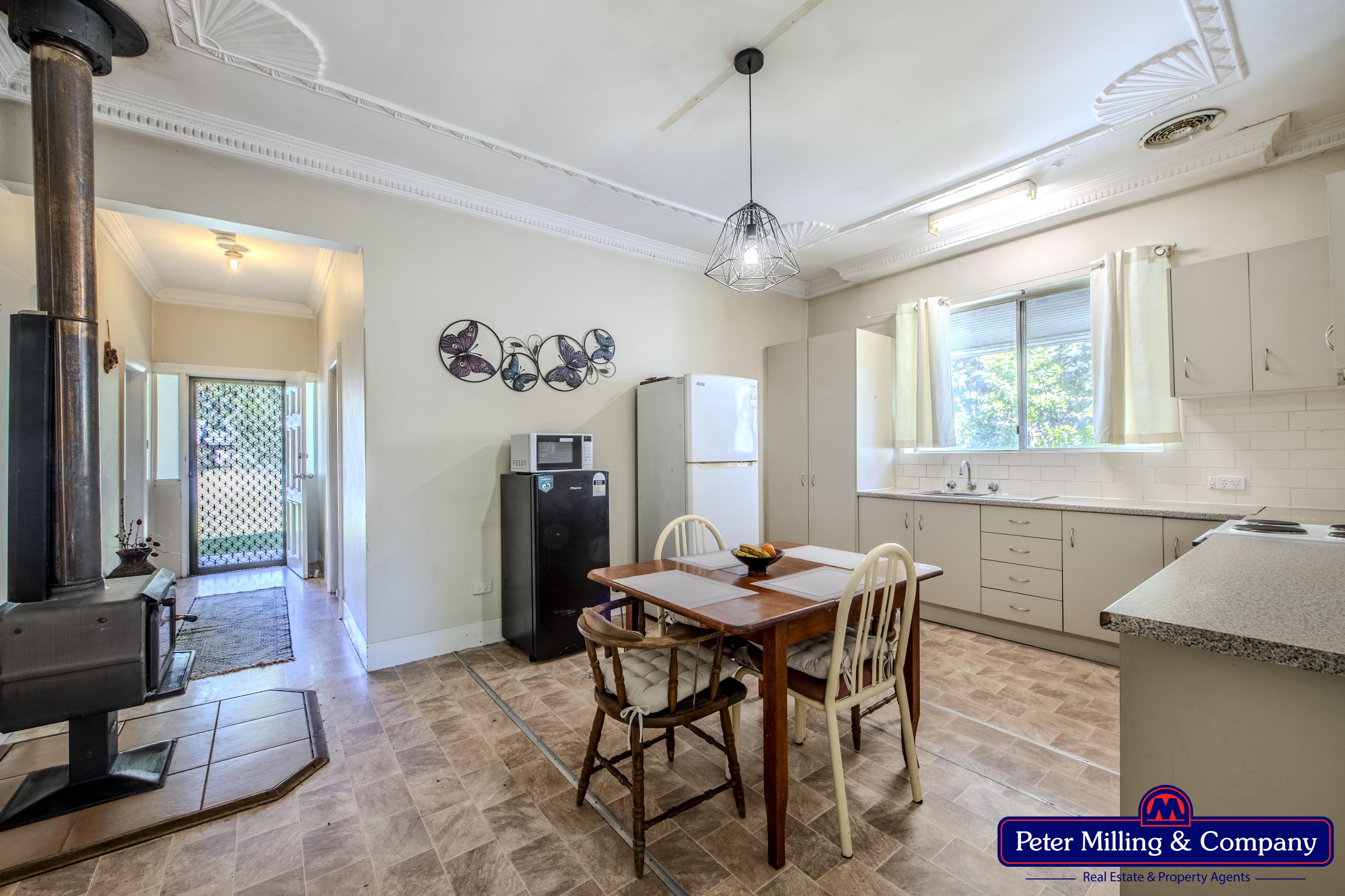 3 bedroom house at 12 Montefiores Street, Wellington NSW 2820