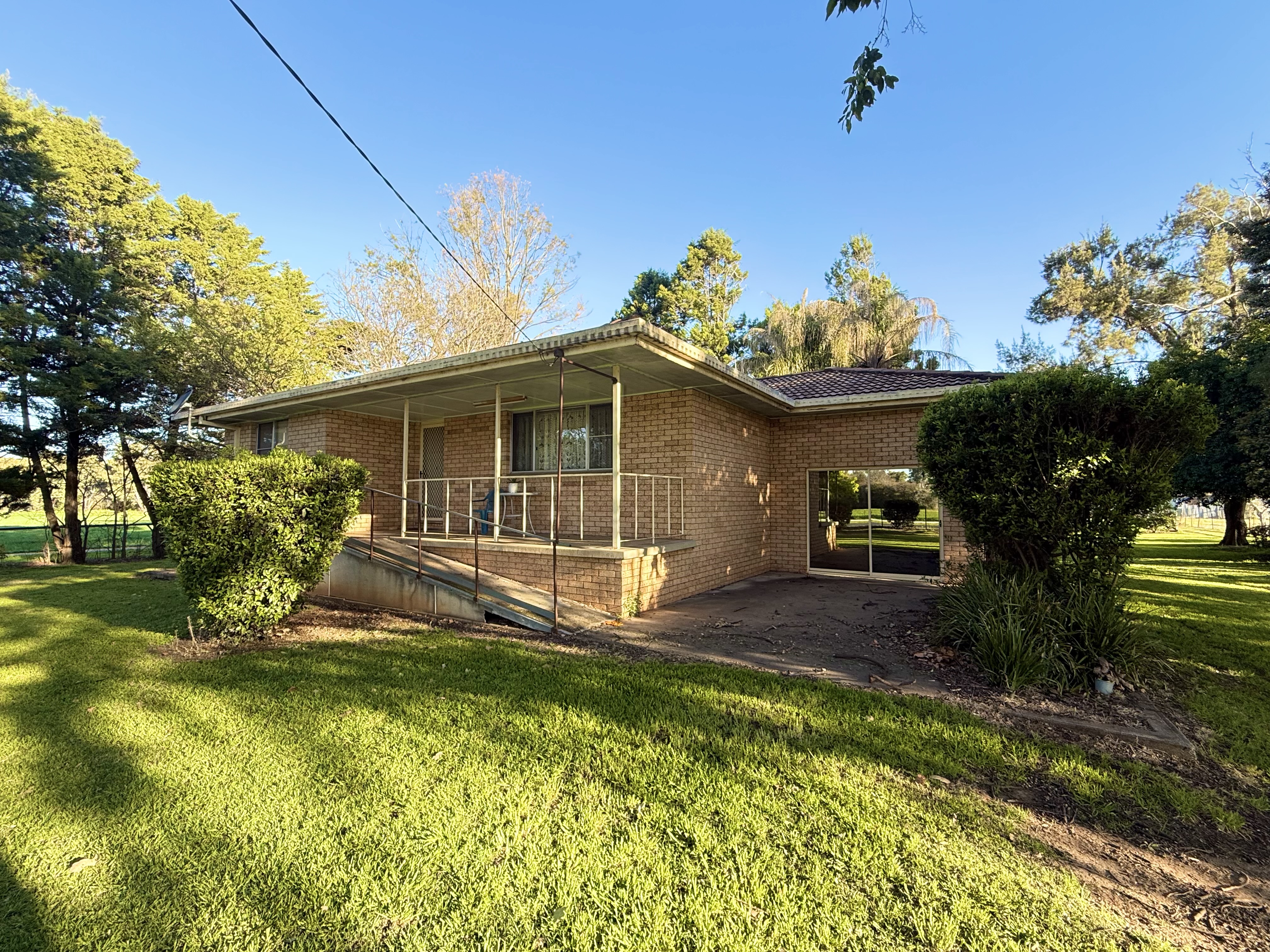 3 bedroom house at 51 Showground Road, Wellington NSW 2820