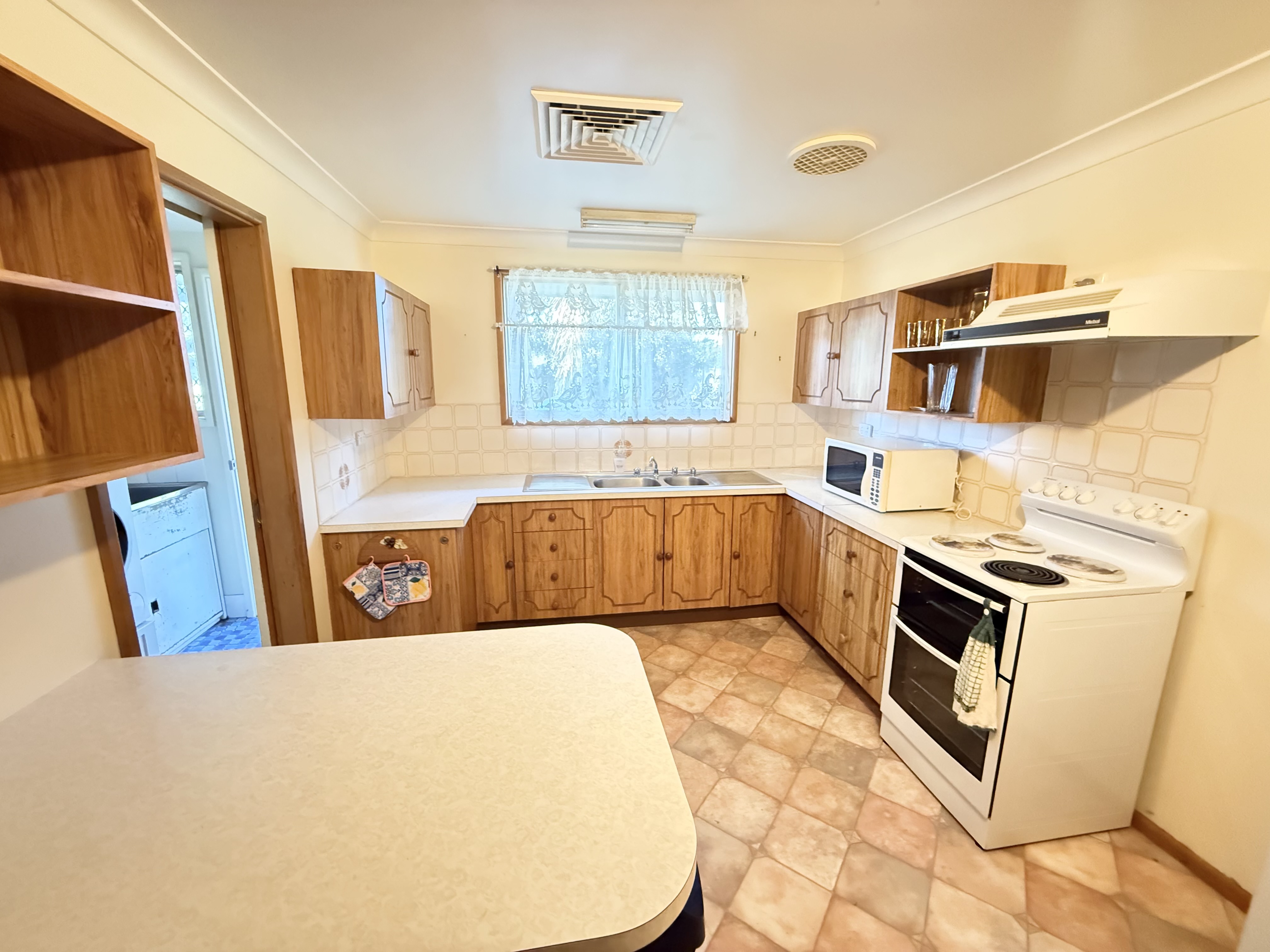 3 bedroom house at 51 Showground Road, Wellington NSW 2820