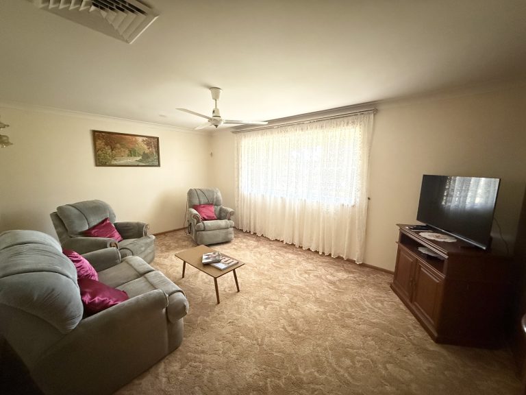 3 bedroom house at 51 Showground Road, Wellington NSW 2820