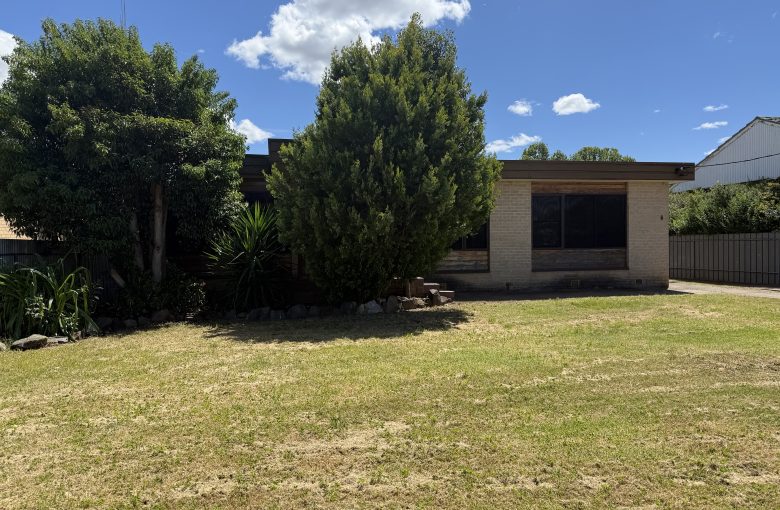 3 bedroom house at 6 Gisborne Lane, Wellington NSW 2820