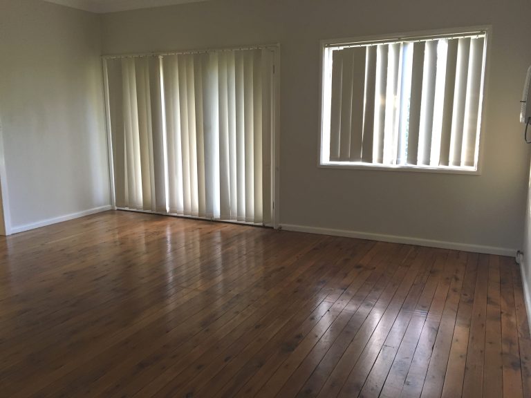 3 bedroom house at 121 Gobolion Street, Wellington NSW 2820