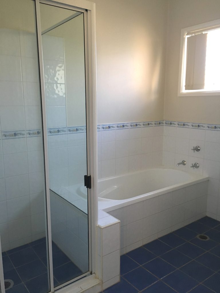 3 bedroom house at 121 Gobolion Street, Wellington NSW 2820